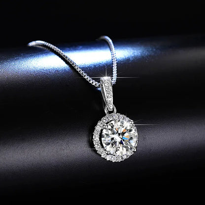Pack Especial, Pulsera, Colgante y Pendientes + Reloj de REGALO