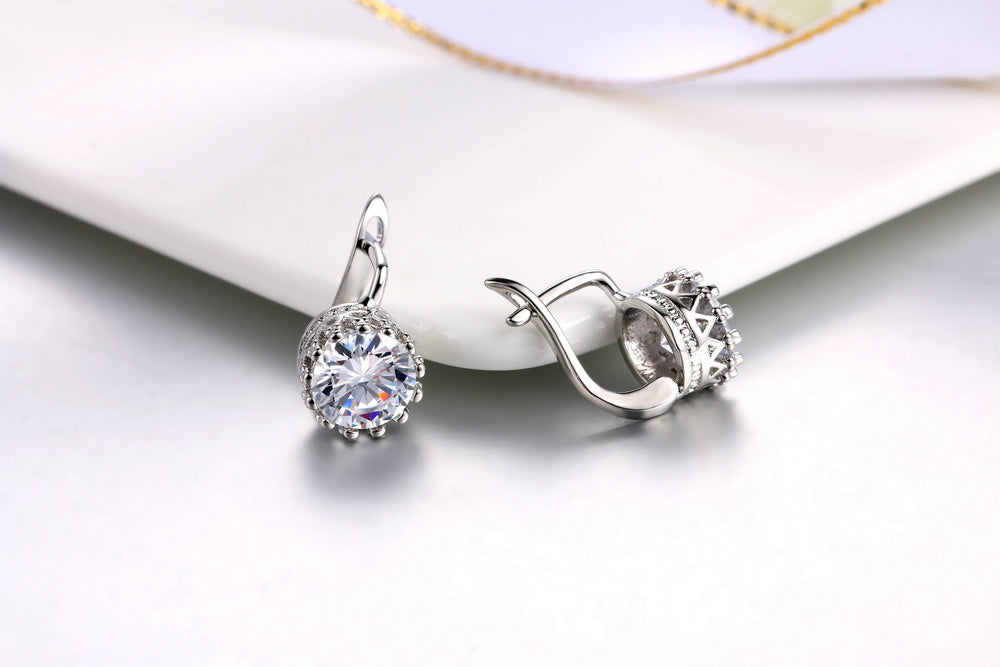 Pack Especial, Pulsera, Colgante y Pendientes + Reloj de REGALO